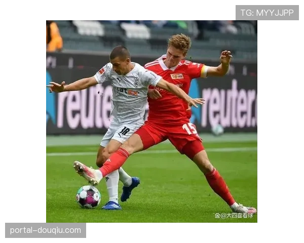 奥格斯堡客场3-2险胜沃尔夫斯堡,克劳德-莫里斯点球制胜